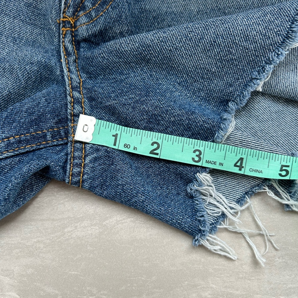 H&M Blue Jean Shorts 90’S BoyFriend with Frayed Hem 35%Cotton - Picture 11 of 14